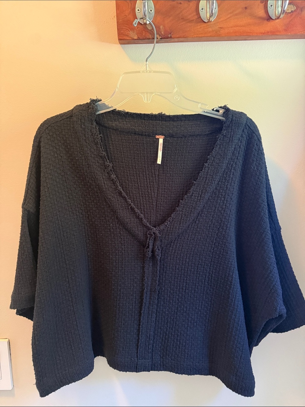 Free People Textured Black V-Neck Cropped Blouse